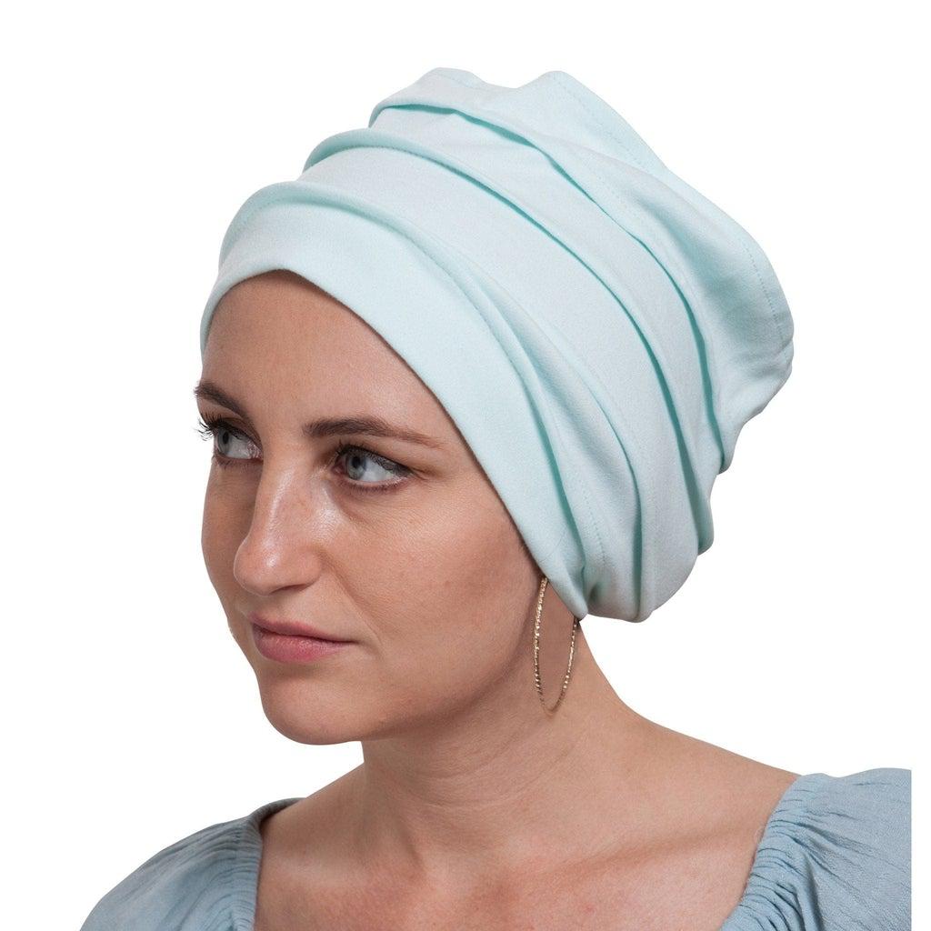 Slouchy vs. normale muts: wat zijn de verschillen Slouchy vs. normale muts: wat zijn de verschillen